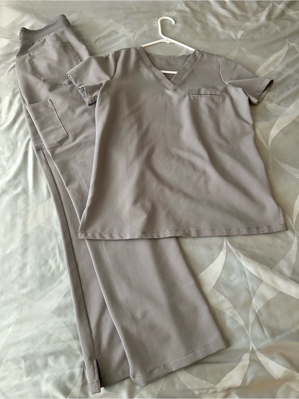 Mandala Women's Scrub Set - Top & Cargo Pants in Flint